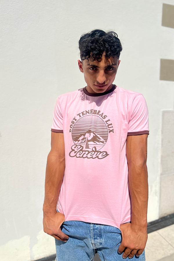 T-Shirt Vintage Style `Post Tenebras Lux` Rose | Brun - U/C by Eliran Ashraf - 6
